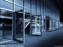 玻璃門選購指南 從生產廠家到市場價格，結合房地產咨詢視角的全面解析